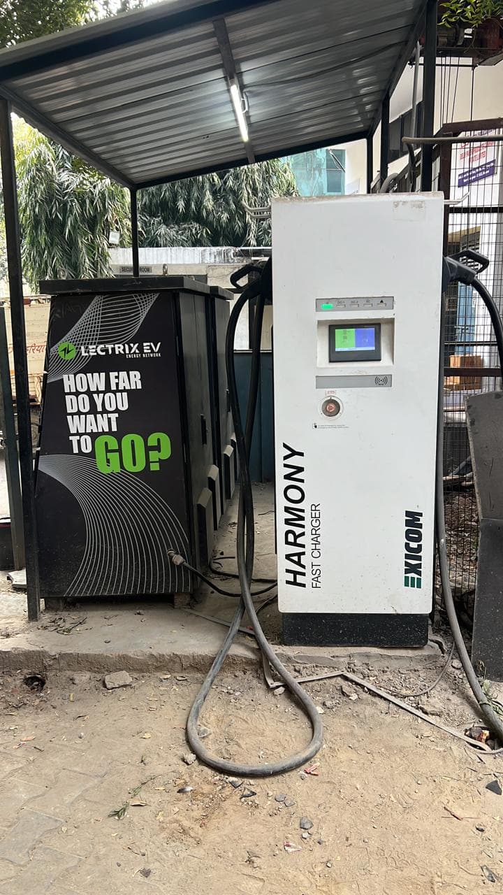 Sahy Electric chargers installed at Udyog Vihar Station, Phase IV, Gurugram